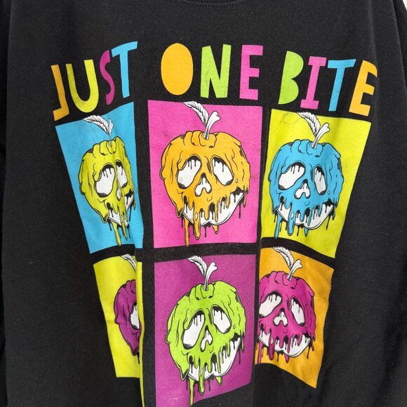 Disney Snow White Warhol Poisoned Apple Black Crewneck Sweatshirt XXL 2XL - Picture 3 of 8